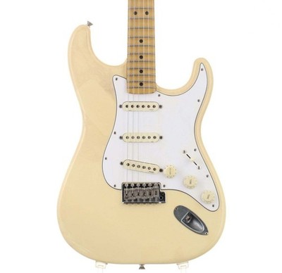 Fender Japan ST71-140YM Yngwie Malmsteen Yellow White CIJ 1999-2002 Used