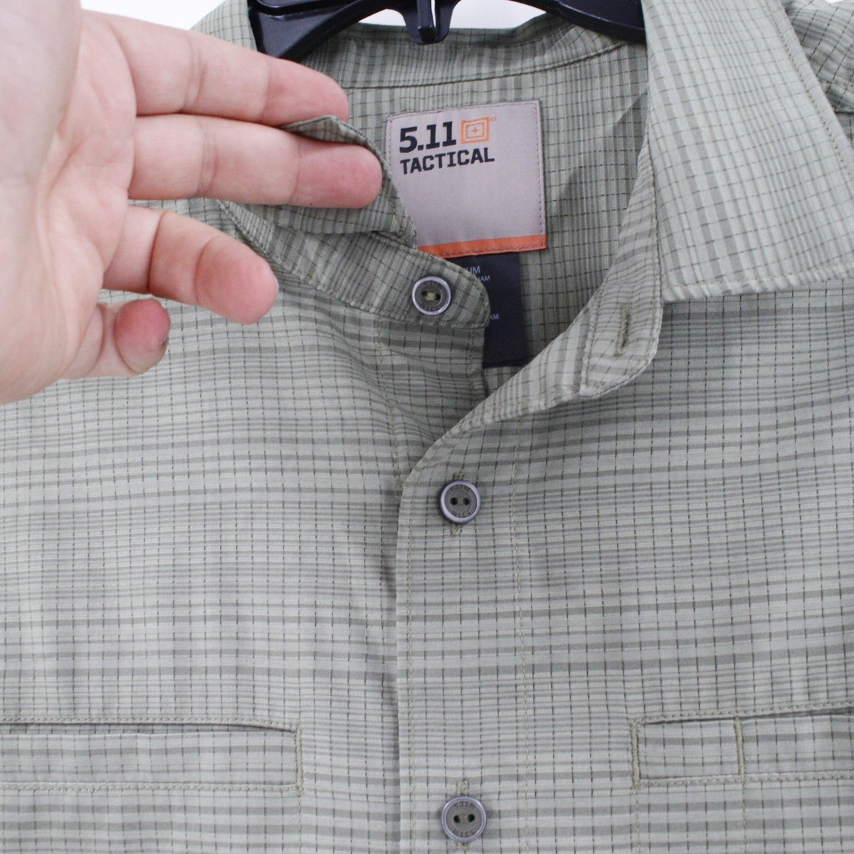 NWT 5.11 Tactical Ellis Shirt Mens Medium Short Sleeve Button Up