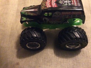 mattel grave digger monster truck