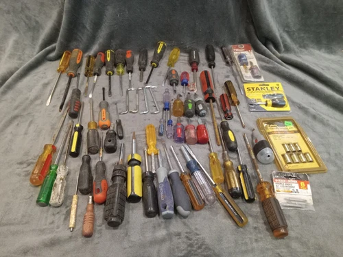 Large Lot Of  Approx 65 Screwdrivers Phillips, Flathead, Nut Drivers Craftsman 