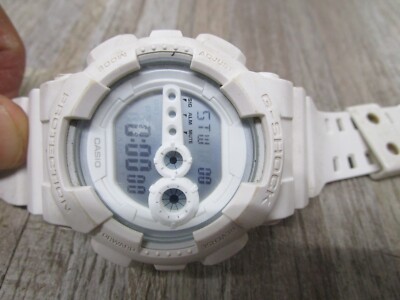 Men's DIGITAL Watch CASIO 
