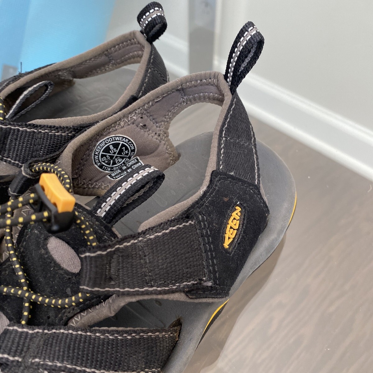 KEEN KANYON FISHERMAN BLACK WATERPROOF SLIP ON BUNGEE SANDALS 1126-BKGA  SIZE 9 Amazon.com | KEEN Men main image 4