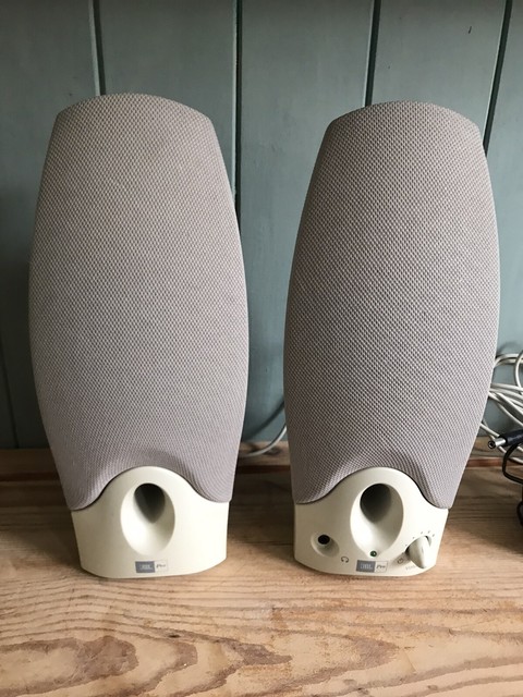 jbl pro computer speakers