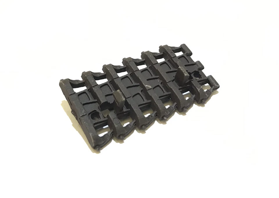 Peça de pista de plástico tanque Henglong German Stug III, Panzer III, Panther III 1/16 RC - Imagem 3 de 3