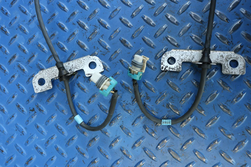 Комплект датчиков скорости переднего антиблокировочного тормоза ABS для Chevrolet Corvette C4 1994-1996 годов выпуска - Изображение 4 из 4