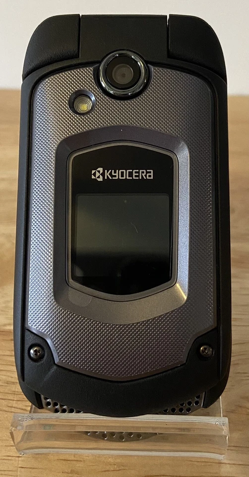 *NEAR MINT* SPRINT Kyocera DuraXTP E4281 Black PTT 3G Rugged Camera Flip Phone - Image 3 of 4