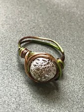 Boho Hippie Brown Green Wire Wrapped w Silvertone Lacey Bead Center Ring Sz 6