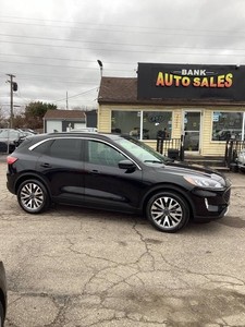 2020 Ford Escape SEL 4dr SUV