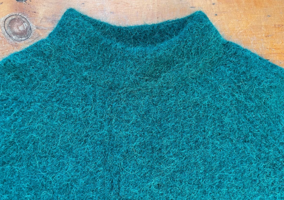 Beautiful Emerald Green wool jumper M Superdry like Toast / Babaa - Image 2 of 2