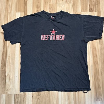 Vintage 1998 Deftones Soviet Star Thrashed Black Graphic T-Shirt Giant Tag 