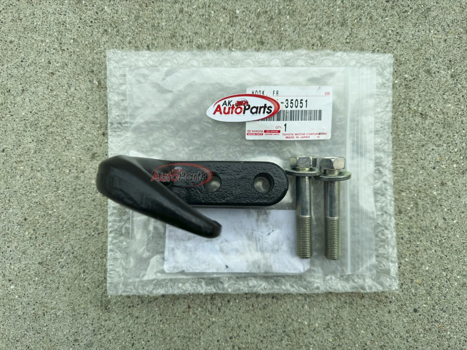 SE ADAPTA A: GANCHO DE REMOLQUE DELANTERO TOYOTA TACOMA 95 - 04 CANTIDAD 1 OEM NUEVO Foto 2 de 2