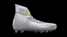 Under Armour Highlight MC Football White Metallic Silver Cleats 3023716 Men  s 10