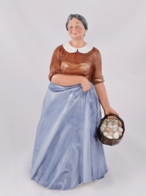 Royal Doulton Figurine Farmer's Wife HN3164