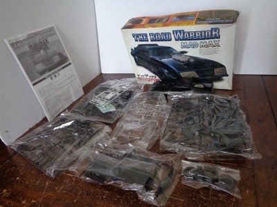 Aoshima The Road Warrior Mad Max Interceptor 1/24