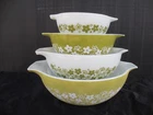 Pyrex Spring Blossom Crazy Daisy Cinderella Nesting Bowl Set 441, 442, 443 & 444