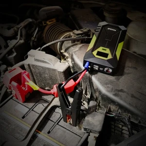 Multifunctional Jump Starter 800A Peaks Battery Booster Power Pack (Up To 6.0L