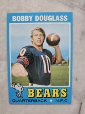 1971 Topps Bobby Douglass #54 NM Rookie Card Chicago Bears. rookie card picture