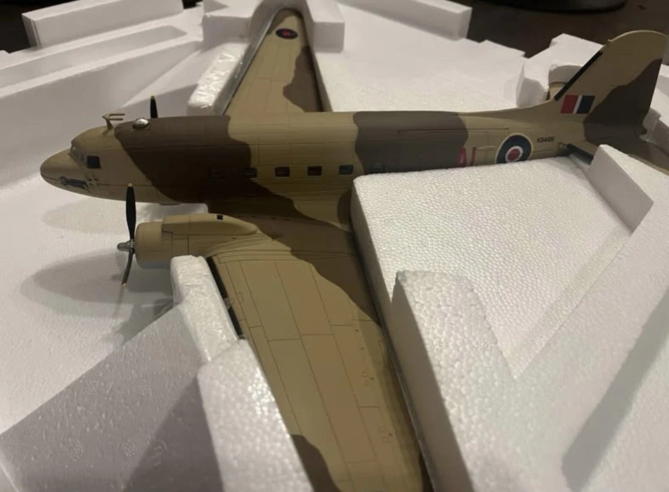 Franklin Mint C47 Pegasus escala 1:48, diecast Foto 2 de 4