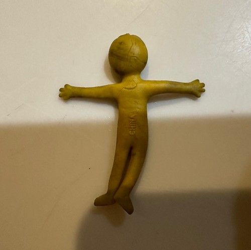 VINTAGE SELTEN WINZIG GELB SMILEY GESICHT FLEXIBEL GUMMI DEHNBAR MANN PREIS GESCHENK SPIELZEUG 1,5 - Bild 9 von 9