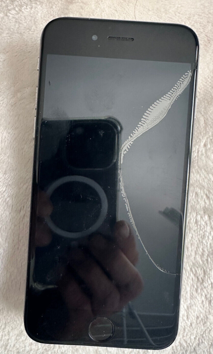 IPhone 6 Gris Sidéral 16Go (Modèle A1586) - Débloqué - En Panne, Pour Pièces