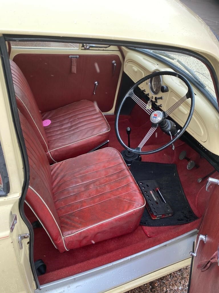 Image 9 - Morris Minor 1958