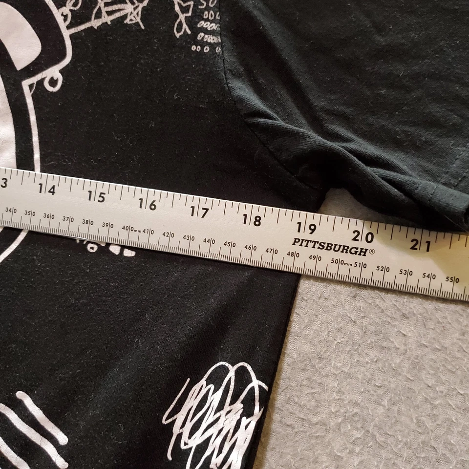 Camiseta Southpole Feminina Top Média Preta Legend Bear Gráfica Manga Curta - Imagem 4 de 4