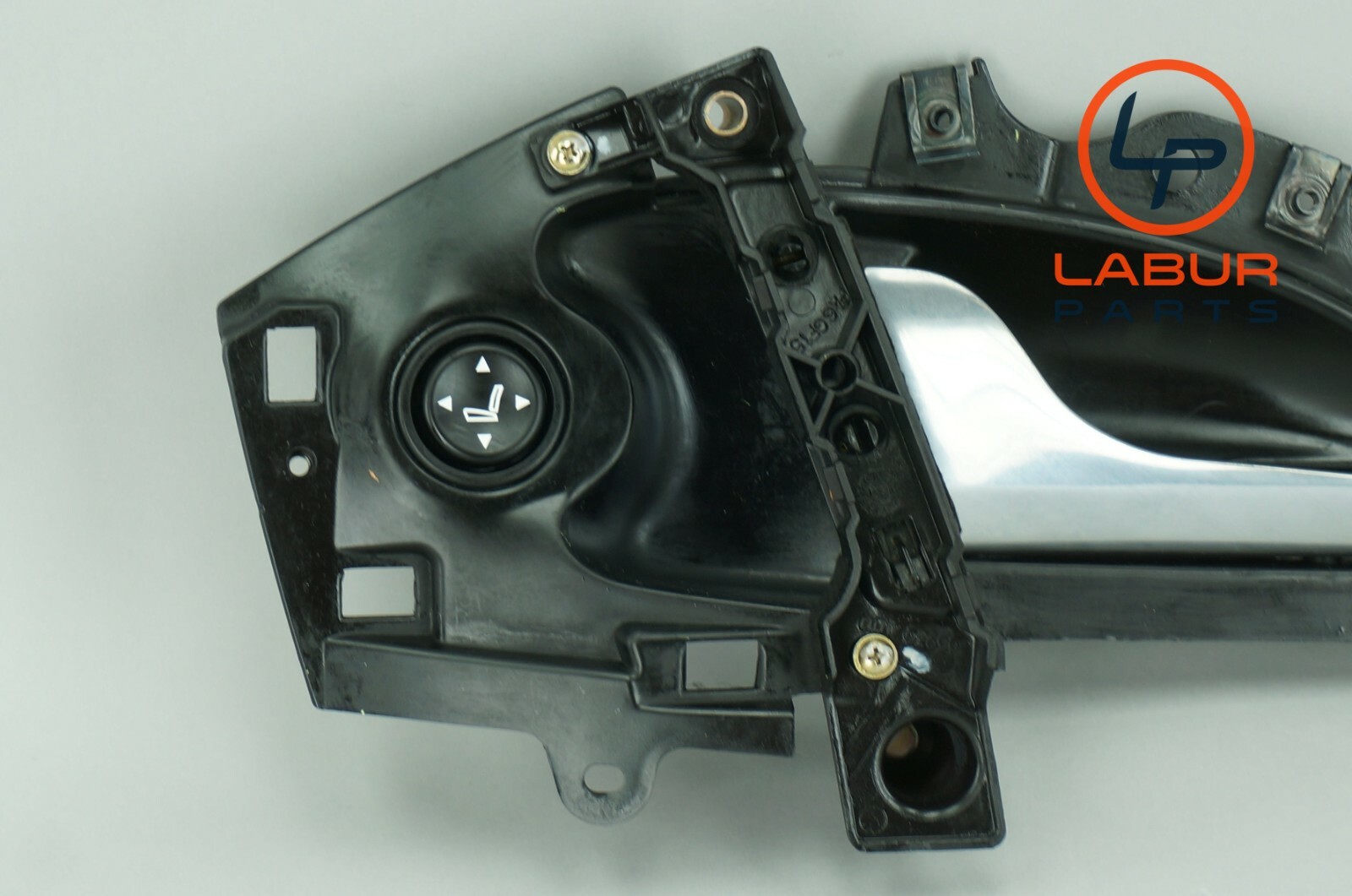 M139 03-13 Maserati Quattroporte Rear Right Side Door Panel Pull Handle A1344
