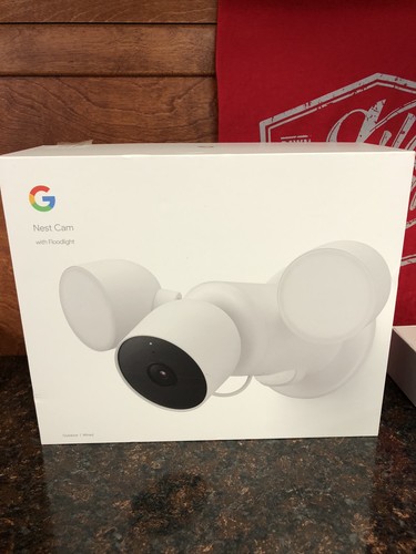 Google Nest Cam with Floodlight GA02411-US - Camera, Light & Mount Plate (LOOK) - Picture 1 of 19