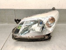 Feu avant (phare) Toyota URBAN CRUISER