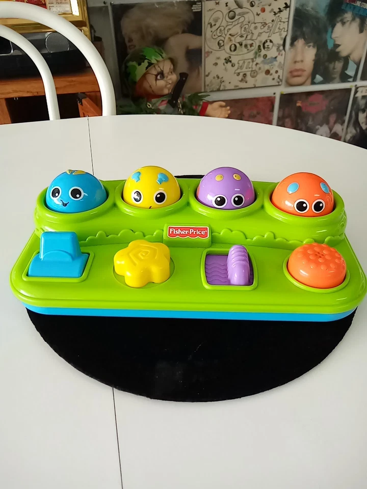 Fisher Price Brilliant Basics Boppin Activity Bugs Pop Up Toy Baby Vintage 2010 - Image 2 of 4