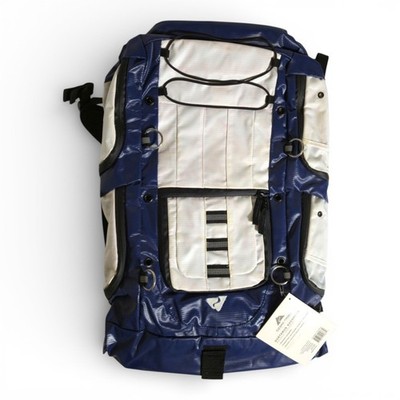 Ozark Trail Gustabus 32L Backpack, White/Navy, Hydration Ready [DISCOLORATION]