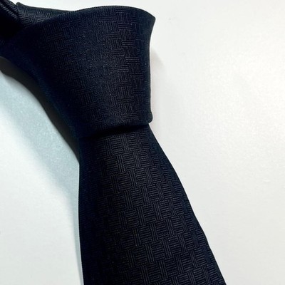 HERMÈS Black Charcoal Gray Tie Silk Men Dragon Logo France 132641