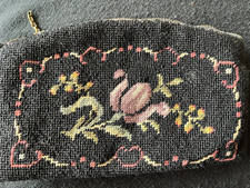 ANTIQUE SM NEEDLEPOINT ZIPPERED BAG, BEAUTIFUL ROSES DESIGN WITH HEARTS
