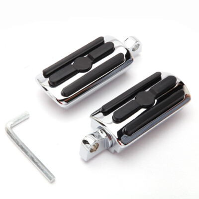 Chrome Flame Style Highway Bar Footpeg Set – Fits Harley-Davidson, Wyatt Gatling 63366