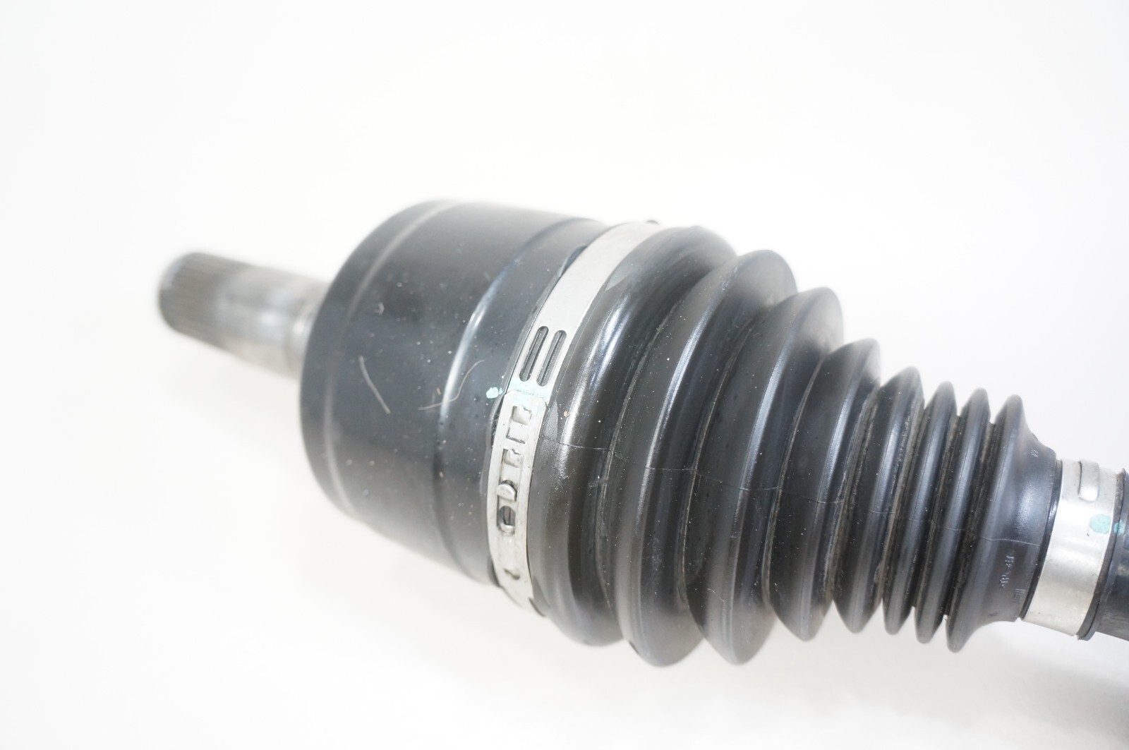 14-17 maserati ghibli 3.0L rear right passenger side cv axle half shaft OEM