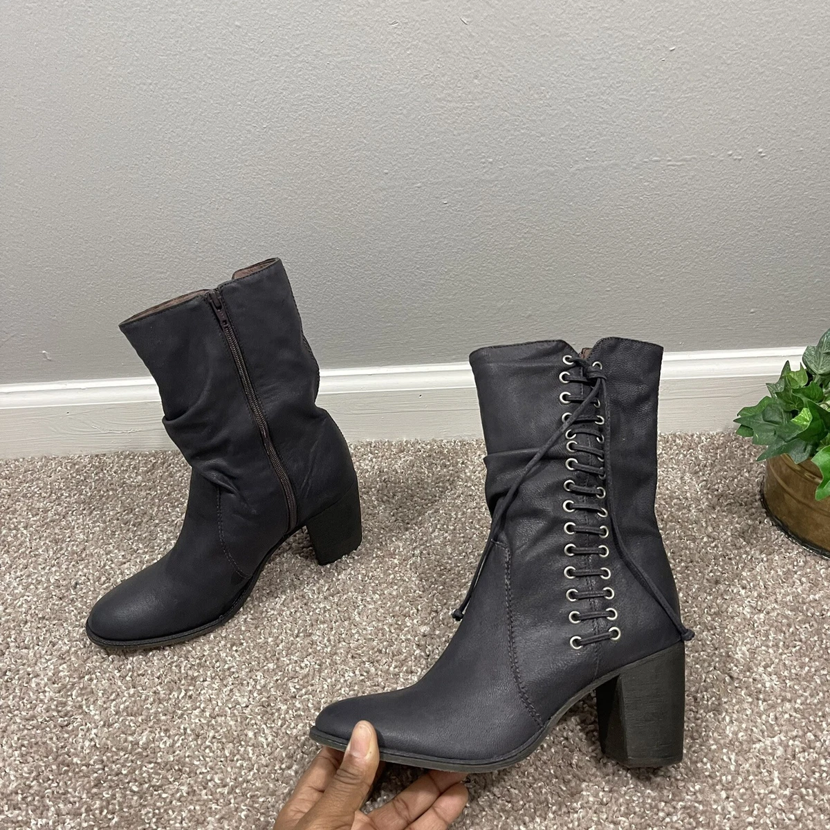 Bernardo boots hotsell