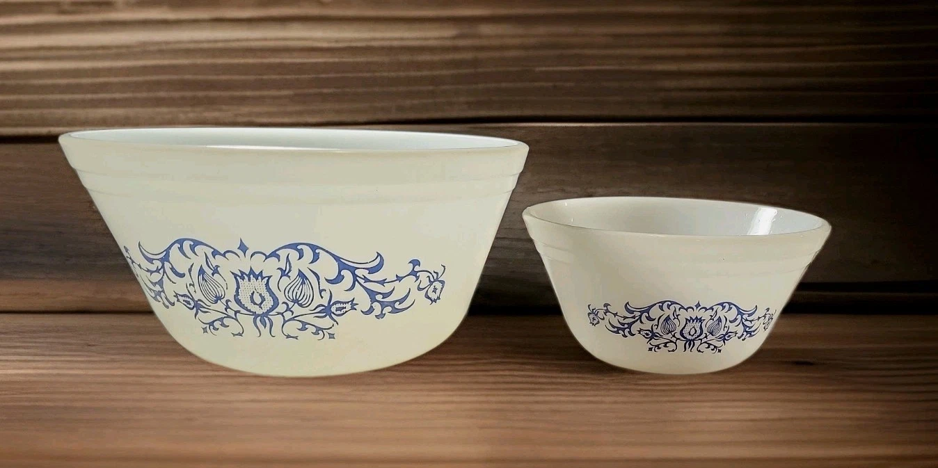 Ntage Federal Glass Milk Glass Nesting Mixing Bowls In The Bucks County Set of 2