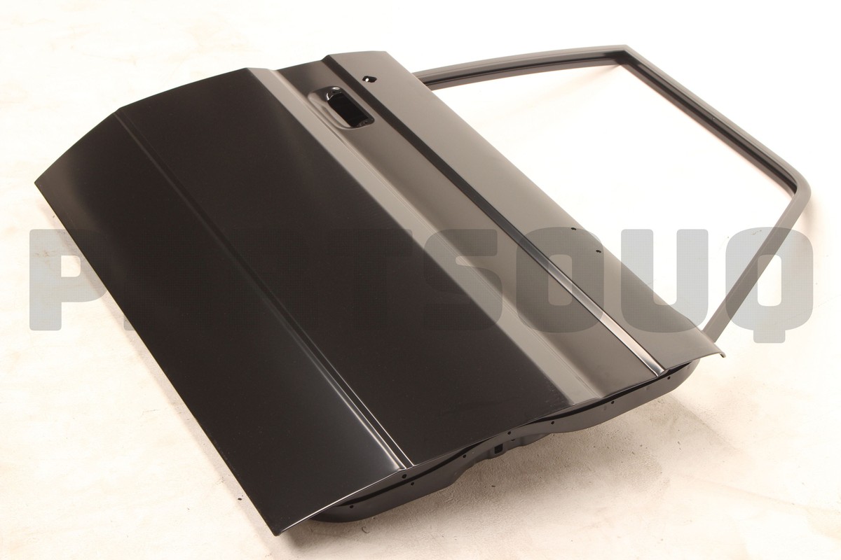 6700160650 Genuine Toyota PANEL SUB-ASSY, FRONT DOOR, RH 67001