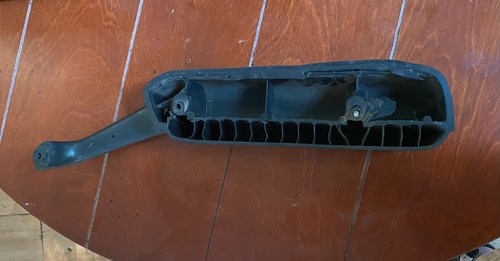 1978-1981 Camaro Z28 Trans Am Firebird PASSENGER AMREST Door Pull BLACK OEM RH - Picture 2 of 3
