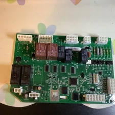 New Out Of Box  Whirlpool Control Board W10235503 (inv#293)