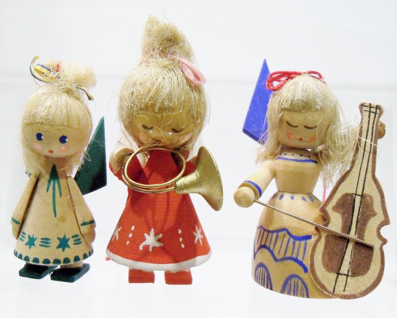 Erzgebirge Style Italy Angel Girl Musician Wooden Wood Miniature Vntg Ornaments