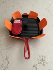 Le Creuset Grill And Panini Press, Cerise