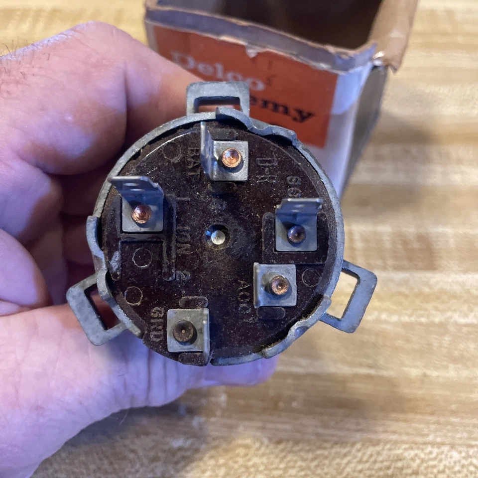 NOS Delco Remy D-1461 1116656 Olds 1964 F-85,CHEVY Chevelle SS , BUICK Skylark - Image 2 of 3