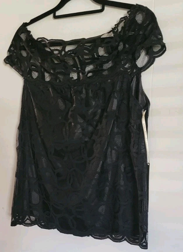 Camiseta sin mangas Kenar de encaje con hombros descubiertos negra talla 10 Whimsigoth Goth Fairiecore nueva con etiquetas Foto 3 de 4