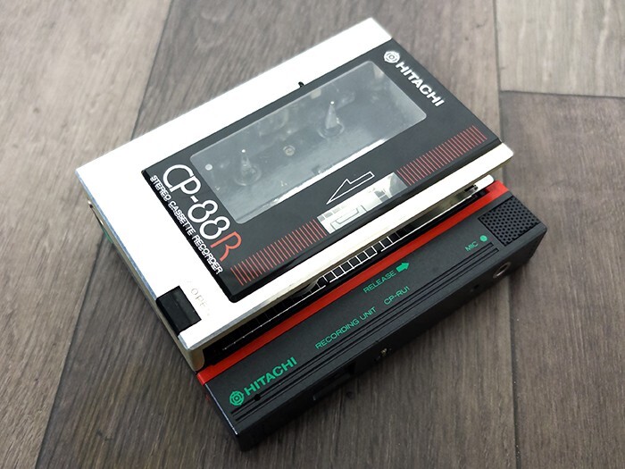 希少　HITACHI CP-88R ポータブルカセットプレーヤー 希少 HITACHI CP-88R ポータブルカセットプレーヤー