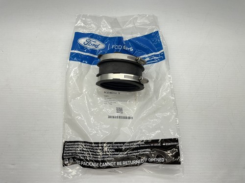 ♻️11-14 Ford F250 F350 6.7L Upper turbo Rubber Boot Hose Tube OEM - Picture 4 of 4
