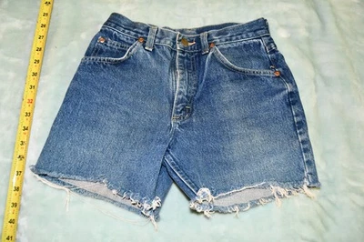 Vintage 1980s Lee Shorts Blue Jean Cut Off 28-34 - Photo 1/4