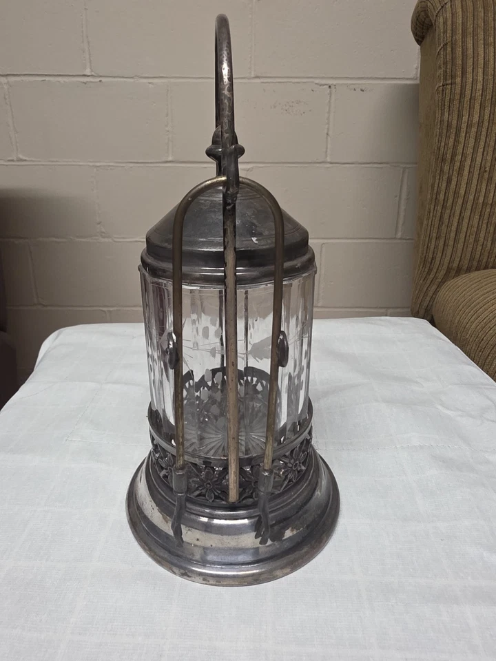 Antigua rueda victoriana plateada encurtida con tarro de vidrio grabado y pinzas  Foto 2 de 4