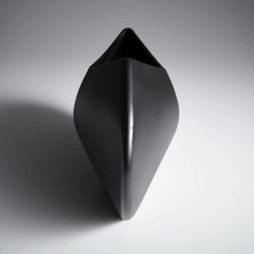 Chic  Small Adelaide Vase - Perfect for Any Home Decor - Picture 5 of 9