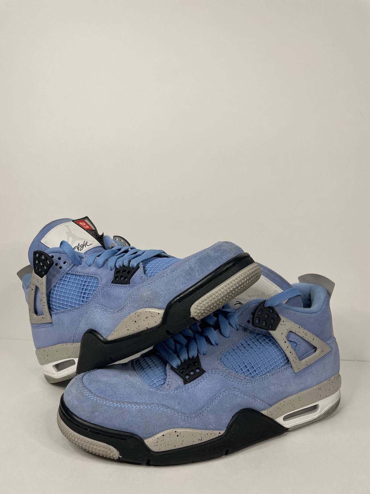 university blue size 11
